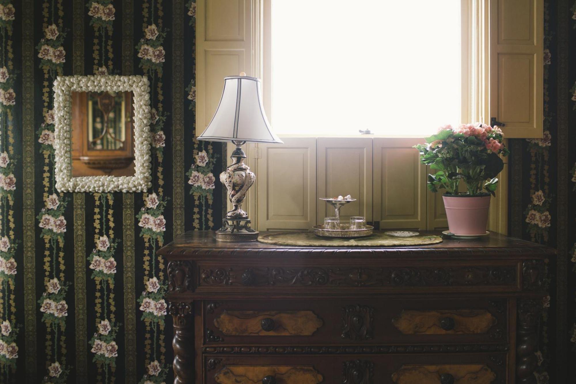 10 Clarke Bed & Breakfast Frederick Room photo